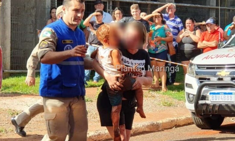 Fotos de Após momentos de tensão criança é resgatada de buraco em Maringá