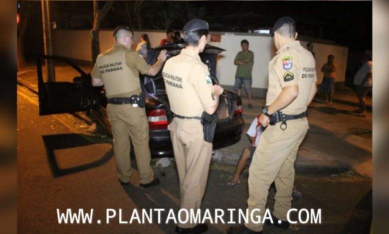 Fotos de Após roubo contra mulher, suspeitos batem carro durante fuga em Maringá