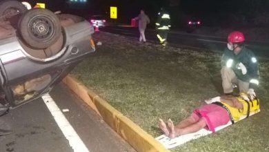 Fotos de Capotamento entre Maringá e Iguatemi deixa duas pessoas feridas