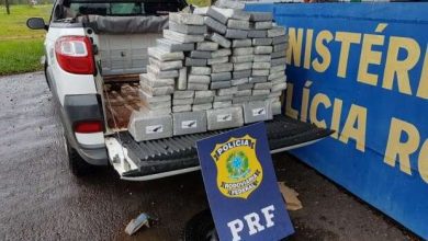 Fotos de Carro com placas de Maringá é apreendido pela PRF com cocaína avaliada em 3 milhões