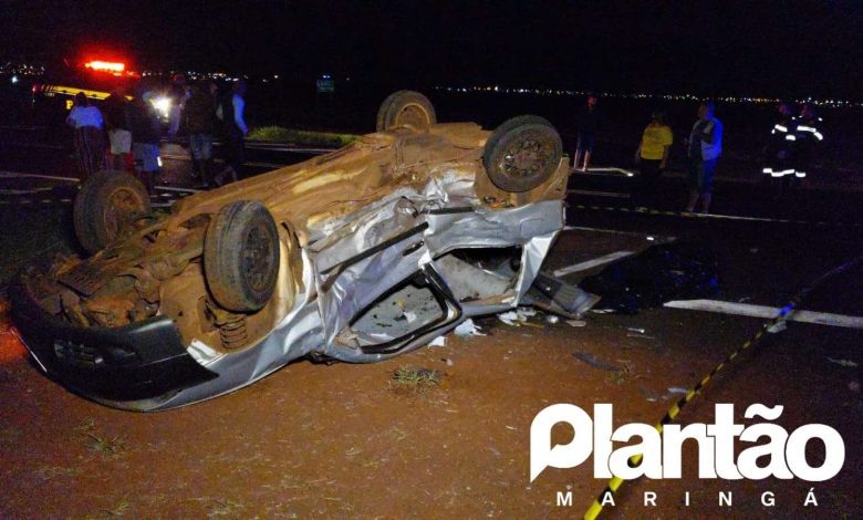 Fotos de Carro com placas de Maringá se envolve em acidente que deixou mãe morta e dois filhos 9 e 3 anos feridos