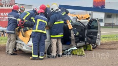 Fotos de Colisão entre carro e camionete deixa três pessoas feridas em Maringá