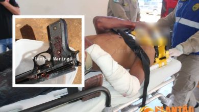 Fotos de Com arma de brinquedo homem invade casa do suposto amante da esposa e acaba ferido com golpes de facão em Sarandi