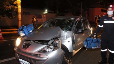 Fotos de Duas pessoas ficam feridas em colisão entre ônibus e carro em Maringá