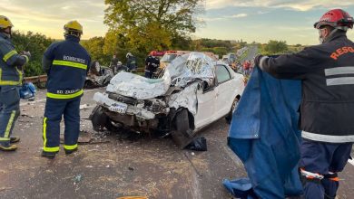 Fotos de Duas pessoas morrem após colisão entre dois carros na BR-376 em Marialva