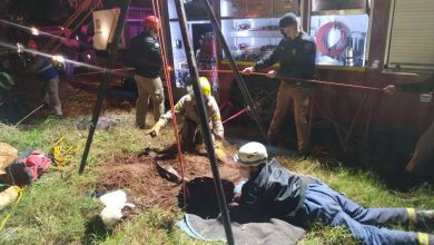 Fotos de Polícia encontra corpo carbonizado em residência e outro cadáver em fossa desativada