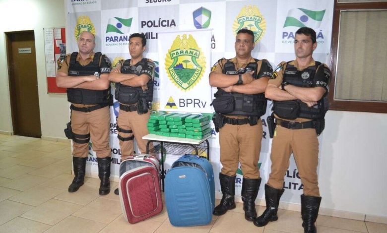 Fotos de Equipe ROTAM da Polícia Rodoviária Estadual, apreende grande quantidade de drogas em Maringá