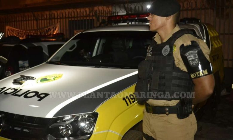 Fotos de Equipe ROTAM Sarandi prende jovem com pistola 9 mm no Jardim Nova Aliança