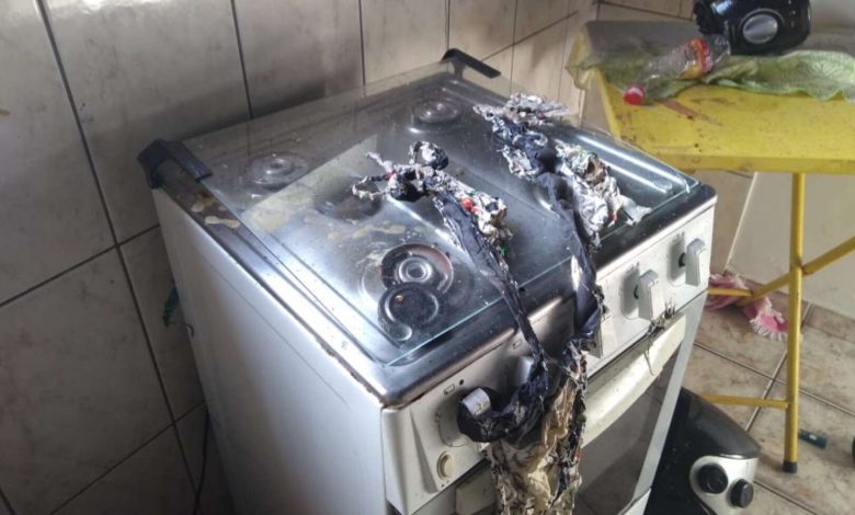 Fotos de Explosão de gás de cozinha deixa jovem gravemente ferido