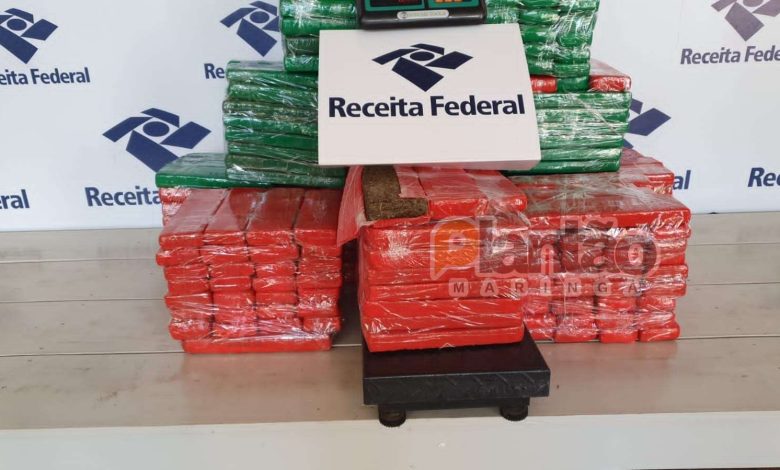 Fotos de Fiscais descobrem grande quantidade de drogas, após traficantes colocar em nota fiscal que levaria castanha de caju do Paraná para o nordeste