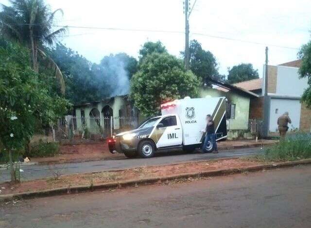 Fotos de Região; homem é morto e tem o corpo carbonizado pelo amante da esposa