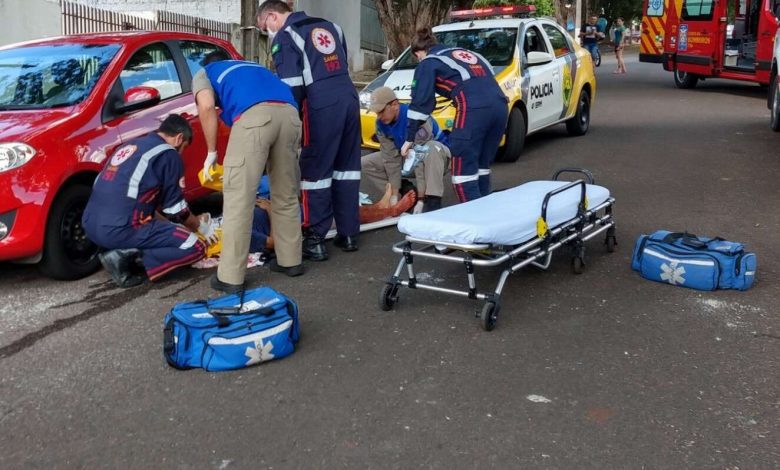 Fotos de Homem é socorrido em estado grave após levar facada durante discussão com cunhado em Maringá