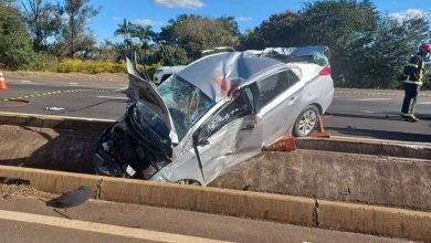 Fotos de Homem morre após carro capotar em rodovia BR-376