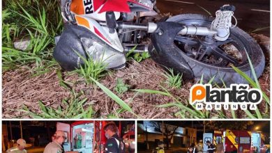 Fotos de Homem sofre ferimentos graves ao bater motocicleta em poste em Maringá