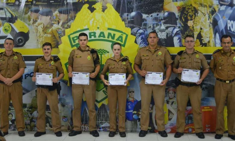 Fotos de Homenagem do 4º bPM: aos policiais militares destaque no ano de 2017 em Maringá