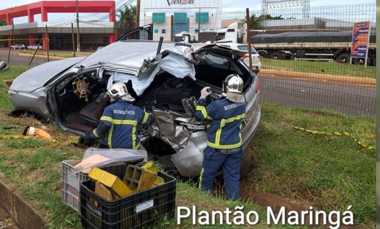 Fotos de Idoso fica ferido após caminhonete capotar na PR-317, em Maringá