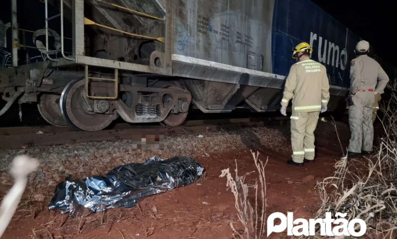 Fotos de Instituto médico legal tenta identificar homem que morreu atropelado por trem em Sarandi