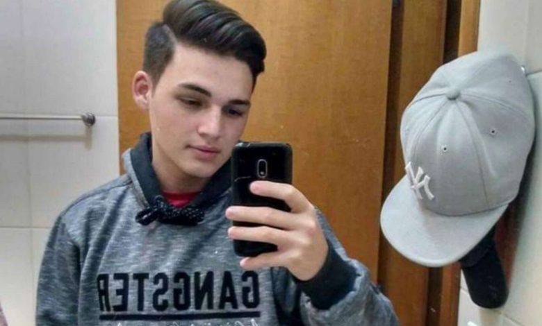 Fotos de Jovem de 18 anos morre após colisão violenta entre moto e caminhonete em Maringá