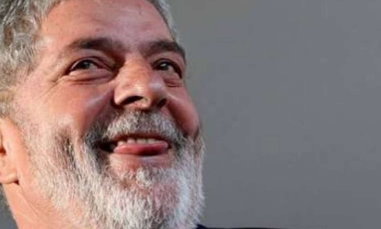 Fotos de Lula livre!! TRF-4 manda soltar o ex-presidente Lula