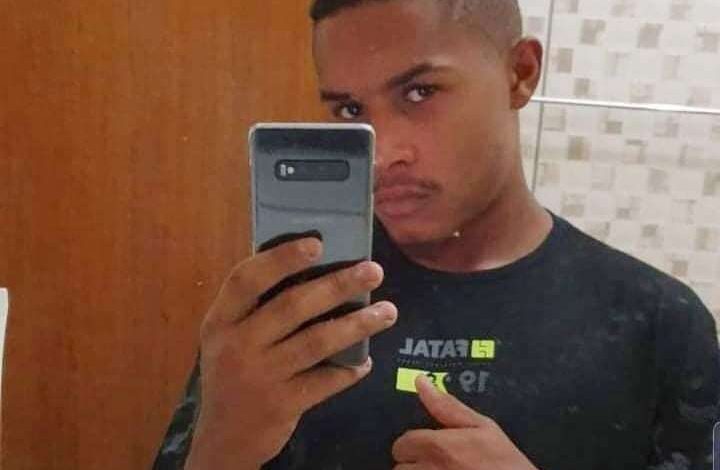 Fotos de Morre no hospital jovem que se envolveu em acidente, causado por um motorista que avançou a preferencial em Maringá