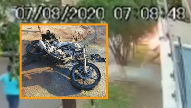 Fotos de Moto explode ao bater em caminhão durante acidente em Maringá, e piloto tem 60% do corpo queimado