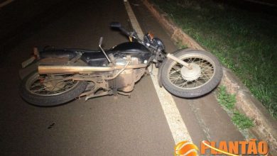 Fotos de Motociclista e pedestre ficam feridos após grave acidente em Maringá