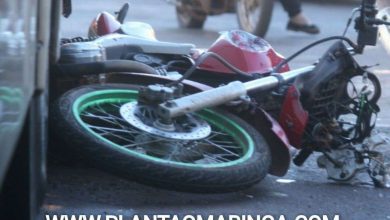 Fotos de Motociclista fica gravemente ferido após bater em coletivo da cidade verde em Sarandi