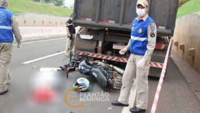 Fotos de Motociclista morre após bater na traseira de caminhão quebrado em Maringá