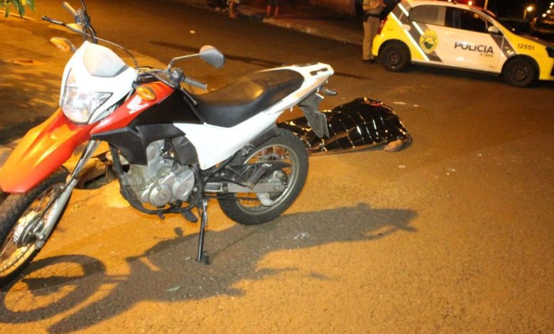 Fotos de Motociclista morre após queda de moto em Maringá, capacete e carteira da vítima podem ter sido roubados