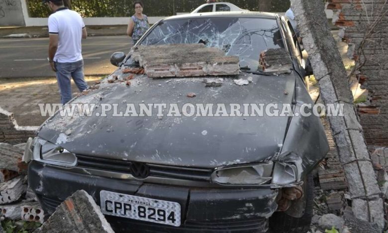 Fotos de Motorista bate em muro, abandona carro e foge em Maringá