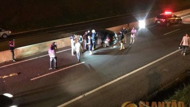 Fotos de Motorista fica ferido após carro despencar do contorno norte em Maringá