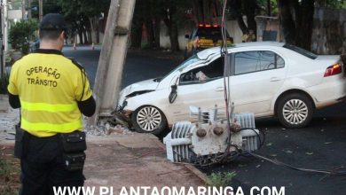 Fotos de Mulher bate em poste, derruba transformador e deixa moradores sem energia elétrica, em Maringá