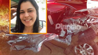 Fotos de Mulher morre após grave acidente envolvendo carro e caminhão