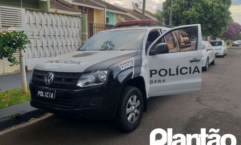 Fotos de Polícia Civil de Maringá prende em um dos bairros de Sarandi, um dos autores do roubo a uma joalheria no shopping Maringá park