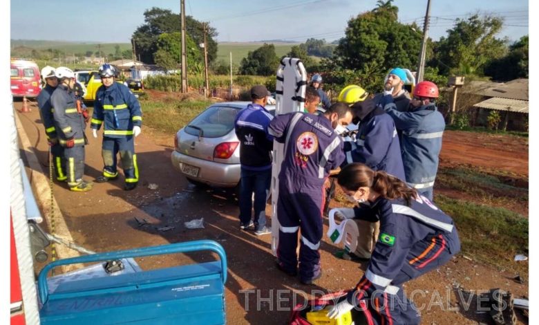 Fotos de Seis pessoas ficam feridas em grave acidente na rodovia PR-317 no distrito de Mandijuba