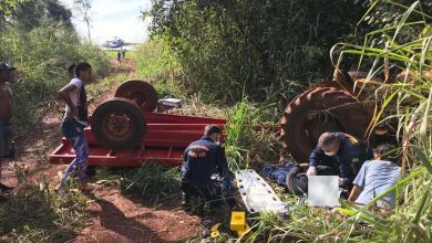 Fotos de Tombamento de trator com múltiplas vítimas mobiliza helicóptero do SAMU