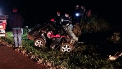 Fotos de Tragédia; três crianças e dois adultos morreram em um grave acidente em Mamborê