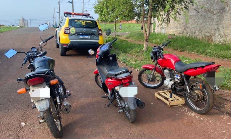 Fotos de Três motos com registro de roubo são apreendidas em Maringá