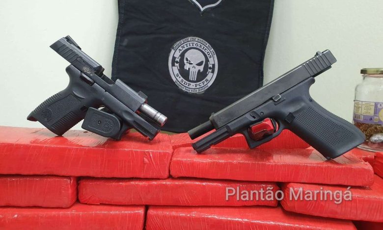 Fotos de Três pessoas foram presas em Maringá com armas e mais de 200kg de maconha