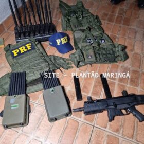 Fotos de Polícia Militar apreende submetralhadora e carga de eletrônicos avaliada em mais de 5 milhões em Maringá