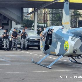 Fotos de Polícia Militar usa helicóptero em operação na Zona Norte de Maringá 