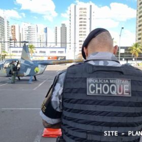 Fotos de Polícia Militar usa helicóptero em operação na Zona Norte de Maringá 