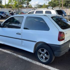 Fotos de Reviravolta no crime do cemitério de Maringá; irmão do morto estava armado e atirou em jovens durante o enterro