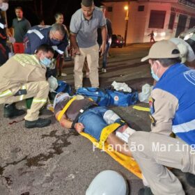 Fotos de Motociclista é intubado após avançar preferencial e bater contra carro em Maringá