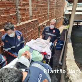 Fotos de Mulher é socorrida pelo Samu, após ser espancada pelo marido em Maringá