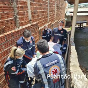 Fotos de Mulher é socorrida pelo Samu, após ser espancada pelo marido em Maringá