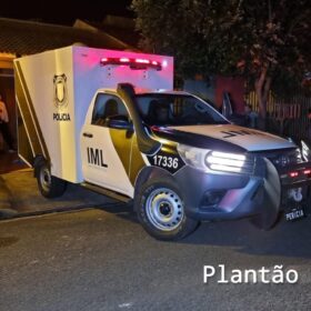 Fotos de Homem é morto na frente da mãe após briga de vizinhos em Sarandi