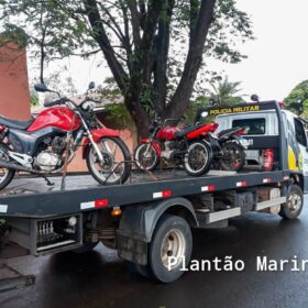 Fotos de Polícia Militar prende dois homens, uma garota de programa e recupera três motos roubadas em Maringá