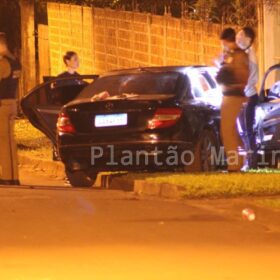 Fotos de Policiais escapam da morte ao trocar tiros com assaltantes em Sarandi; um criminoso morreu no confronto 