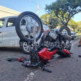 Fotos de Dupla sofre acidente durante fuga da Polícia Militar após assalto em Maringá